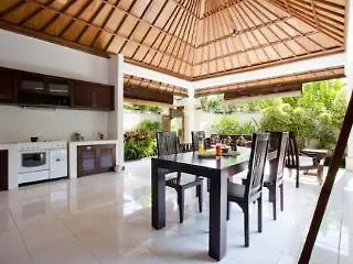 4S Villas At Seminyak Square
